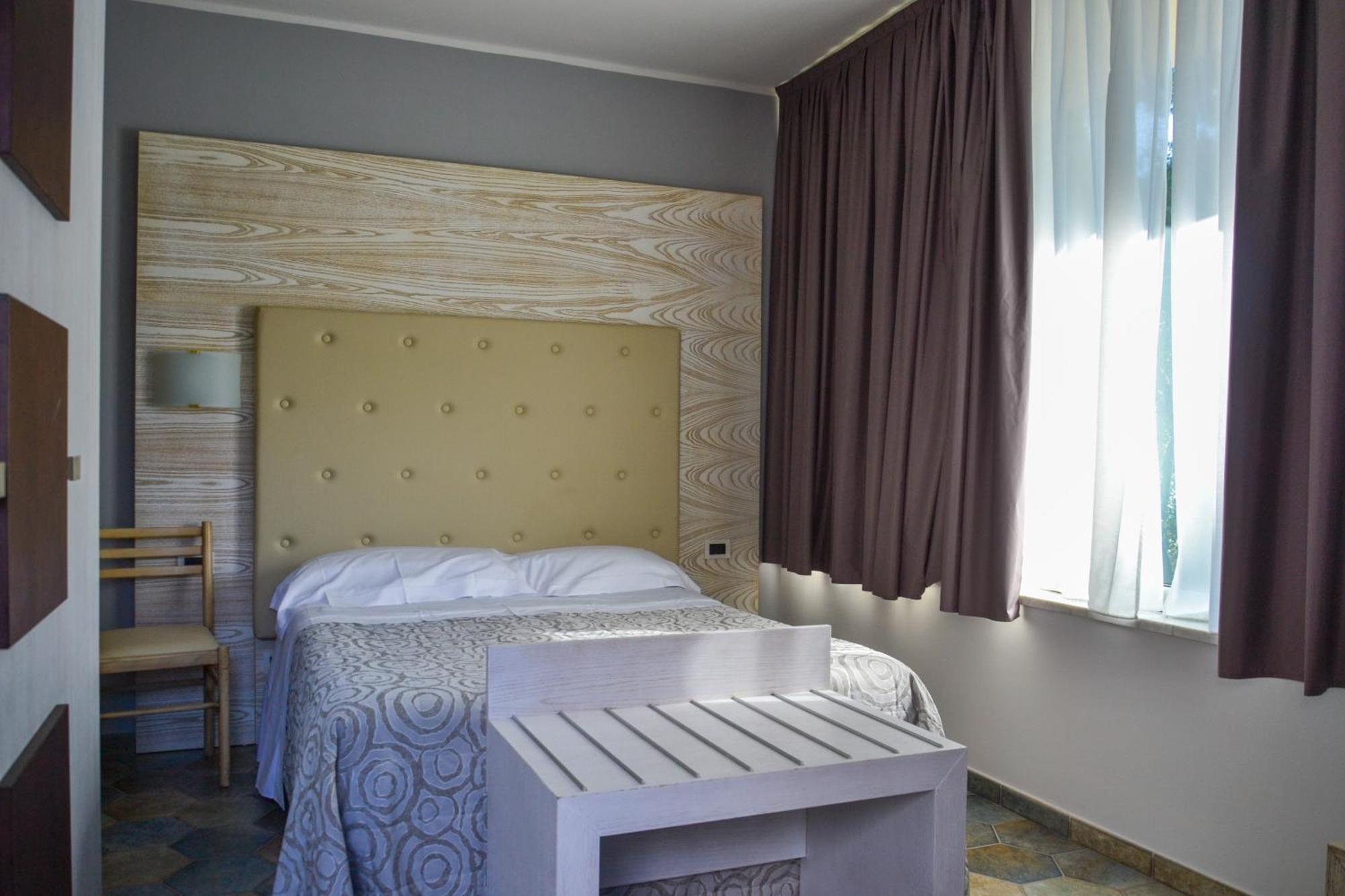 Hotel Villa Elsa มารีนา ดิ มาซซา ห้อง รูปภาพ